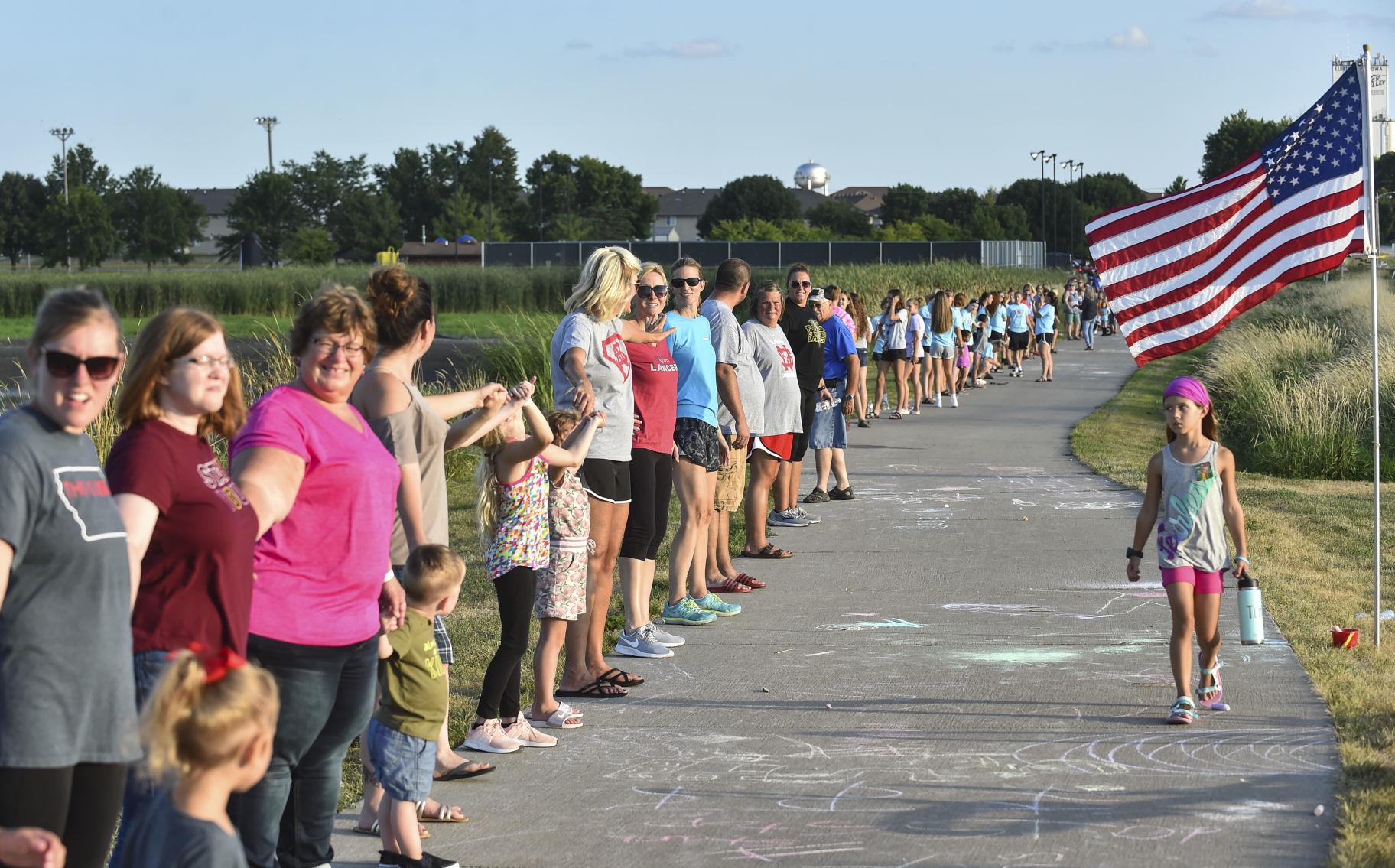 080719-qct-humanchain-10.jpg